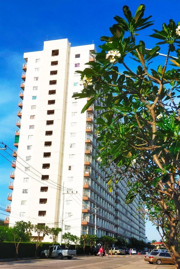 Jomtien Beach Condominium S2 Praia de Jomtien Exterior foto