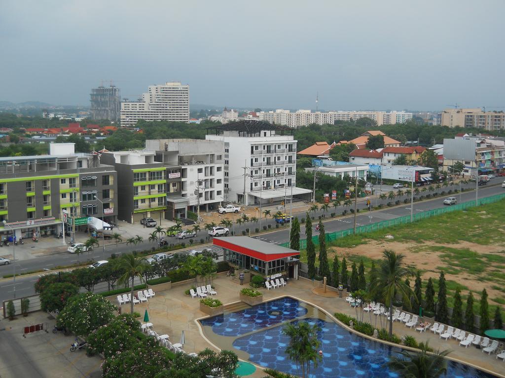 Jomtien Beach Condominium S2 Praia de Jomtien Exterior foto