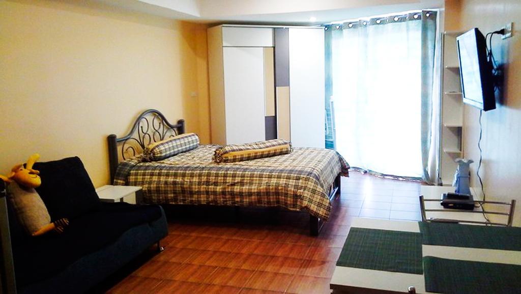 Jomtien Beach Condominium S2 Praia de Jomtien Exterior foto
